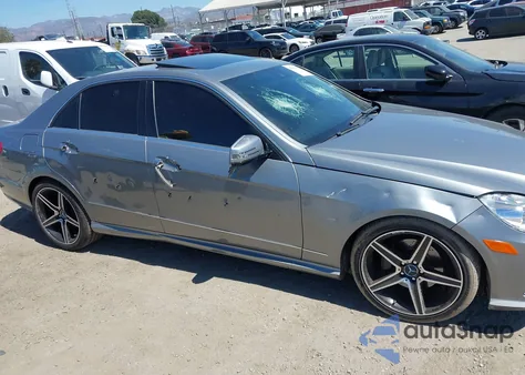 2011 Mercedes-Benz E 350 z USA, uszkodzony, nr VIN WDDHF5GB8BA504594